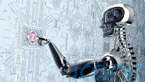 Robot ‘taught to laugh at jokes’