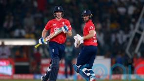 England finish with a flourish in Lahore to wrap up T20 series win over Pakistan