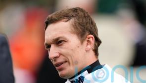 Morris straight back among the winners at Wolverhampton