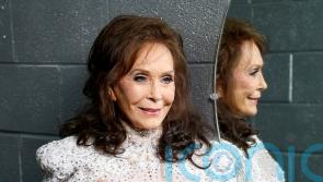 Dolly Parton leads tributes to ‘wonderful talent’ of country singer Loretta Lynn