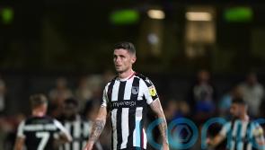 Grimsby maintain fine away form with win over 10-man Stockport
