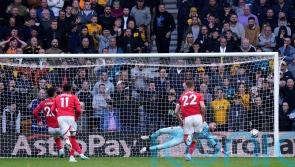Steve Davis lauds injured keeper Jose Sa after penalty save in win for Wolves