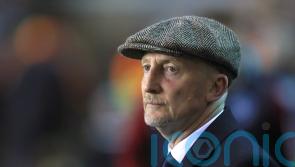 Holloway hates cricket and Socceroos speak out – Thursday’s sporting social