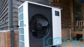UK could have slashed gas use with higher rates of heat pumps, analysis finds