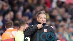 Scott Lindsey left frustrated as Swindon lose to Crewe