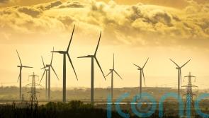 Ed Miliband grills Grant Shapps over views on onshore windfarms