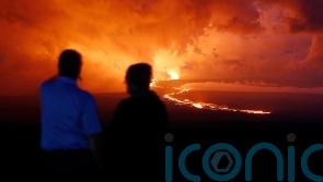 Hawaiian volcano eruption draws spectators