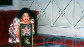 Cheers co-stars Kelsey Grammer and Rhea Perlman lead tributes to Kirstie Alley