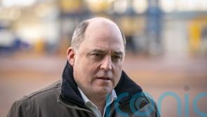 Ministers hear call to reward armed forces for covering Christmas strikes