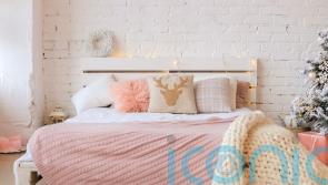 How to get your guest room ready for Christmas, according to the professionals