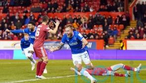 Scott Arfield rocks Aberdeen with stoppage-time double as Rangers snatch win