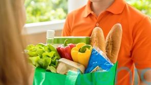 Pandemic saw surge in online food shopping and takeaways, analysis shows