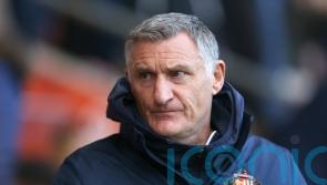 Tony Mowbray urges Sunderland to embrace ‘great test’ against Fulham in FA Cup