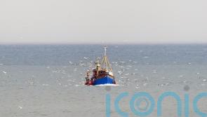 Majority supports restrictions on fishing practices in waters closer to shore