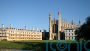 Cambridge University students vote for completely vegan menus