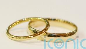 Same-sex married couples younger and better qualified than heterosexual ones