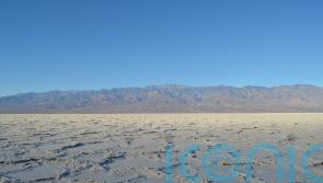 Scientists solve mystery of salt deserts’ honeycomb patterns