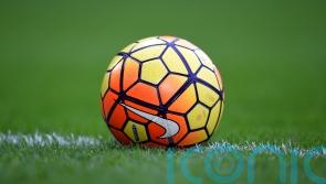 Yeovil hit back to draw with 10-man Altrincham