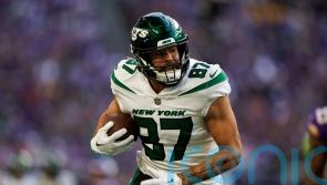 NY Jets tight end CJ Uzomah impressed by British NFL knowledge on London trip