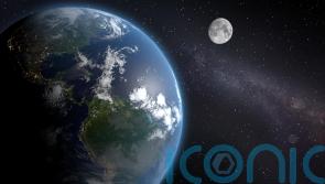 ‘City killer’ asteroid to pass harmlessly between Earth and moon’s orbit