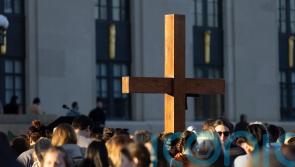 Hundreds gather to mourn Nashville school shooting victims