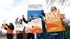 Barclay urged to present ‘credible’ pay offer to halt strikes by junior doctors