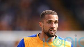 Mansfield move into play-off places with Grimsby draw