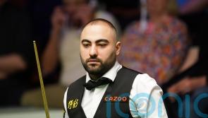 Hossein Vafaei tells Ronnie O’Sullivan to ‘play like a man’ in Crucible clash