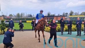 Jimmi Hendrix calls the tune at Newbury