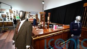 Bar from Cheers and Tonight Show set among TV history being auctioned