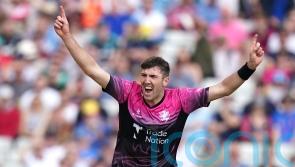 Craig Overton stars as Somerset begin Blast by thrashing Hampshire