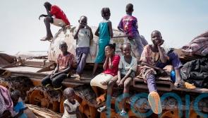 Fears of violence as thousands cross border in bid to escape Sudan conflict