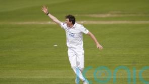 Hampshire boost Blast title defence while Nathan Sowter inspires Durham