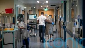 Overseas recruitment drive sees 800 extra staff join NHS