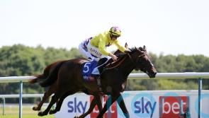 Silk seals smooth success in Lester Piggott prize