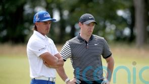 US Open Wrap: Rickie Fowler hits 18 birdies in two days, McIlroy two behind lead