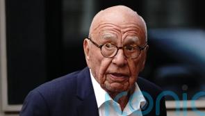 Politicians and members of the media rub shoulders at Murdoch annual party