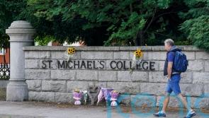 Irish students form guard of honour on Greek island after teenagers’ deaths