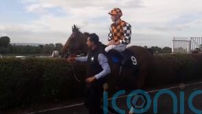 Warnie doing his namesake proud on the racecourse in Ashes summer