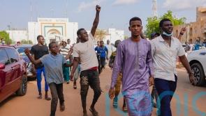 Mutinous soldiers ‘take’ Niger but government ‘will not tolerate’ coup