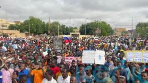 Hundreds rally in Niger as junta seeks to justify coup