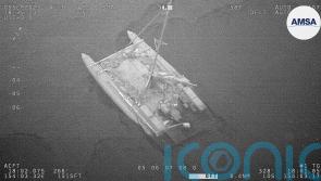 Sailors rescued in Coral Sea after sharks attacked boat heading to Australia