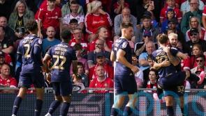 Charlie Austin on target as unbeaten Swindon see off 10-man Walsall