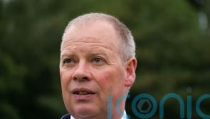 Ghostwriter booked for Royal Lodge challenge