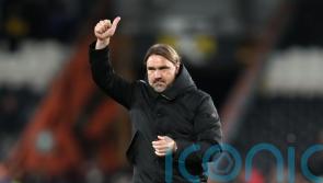 Daniel Farke pleased with point at Hull despite seeing 10-man Leeds miss chances