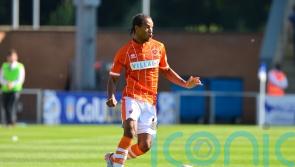 Kwame Thomas grabs late winner for Aldershot against 10-man Dagenham