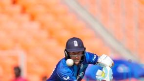 Joe Root leads England to 282 for nine in World Cup opener against New Zealand