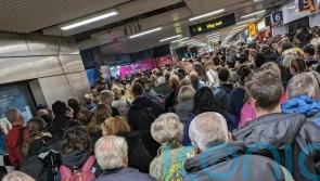 Points failure causes severe disruption for passengers at Euston