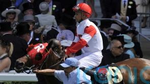 American great Mike Smith supports Dettori decision