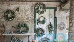 10 wondrous wreaths and gorgeous garlands for a festive touch